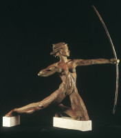 escultura-arquera-bronce-y-marmol-mer-escultora